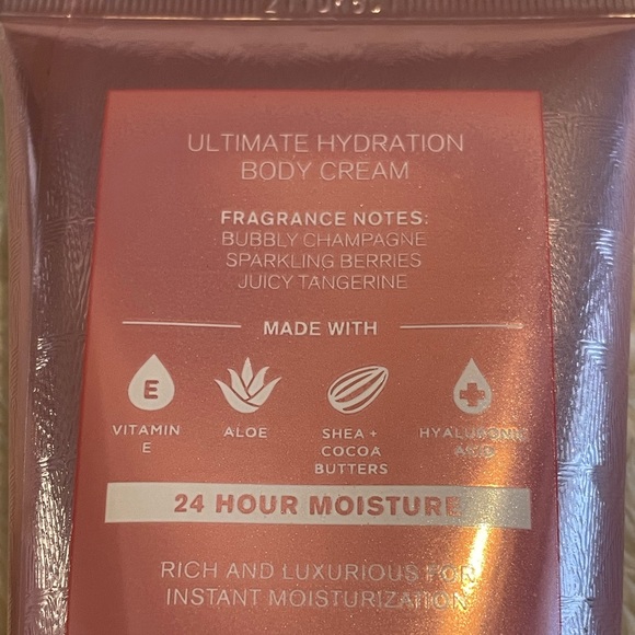 Champagne Toast Bath and Body Works Bundle Never Opened - Picture 3 of 3